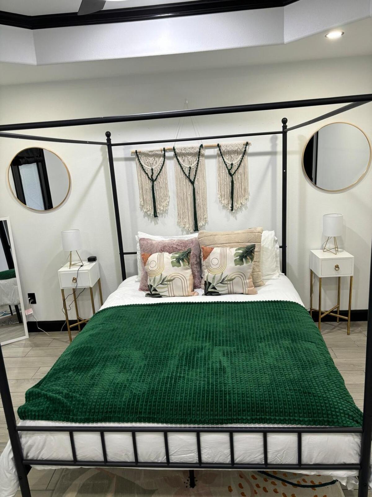 Holiday home 2bd 2br Modern House Oasis Houston
