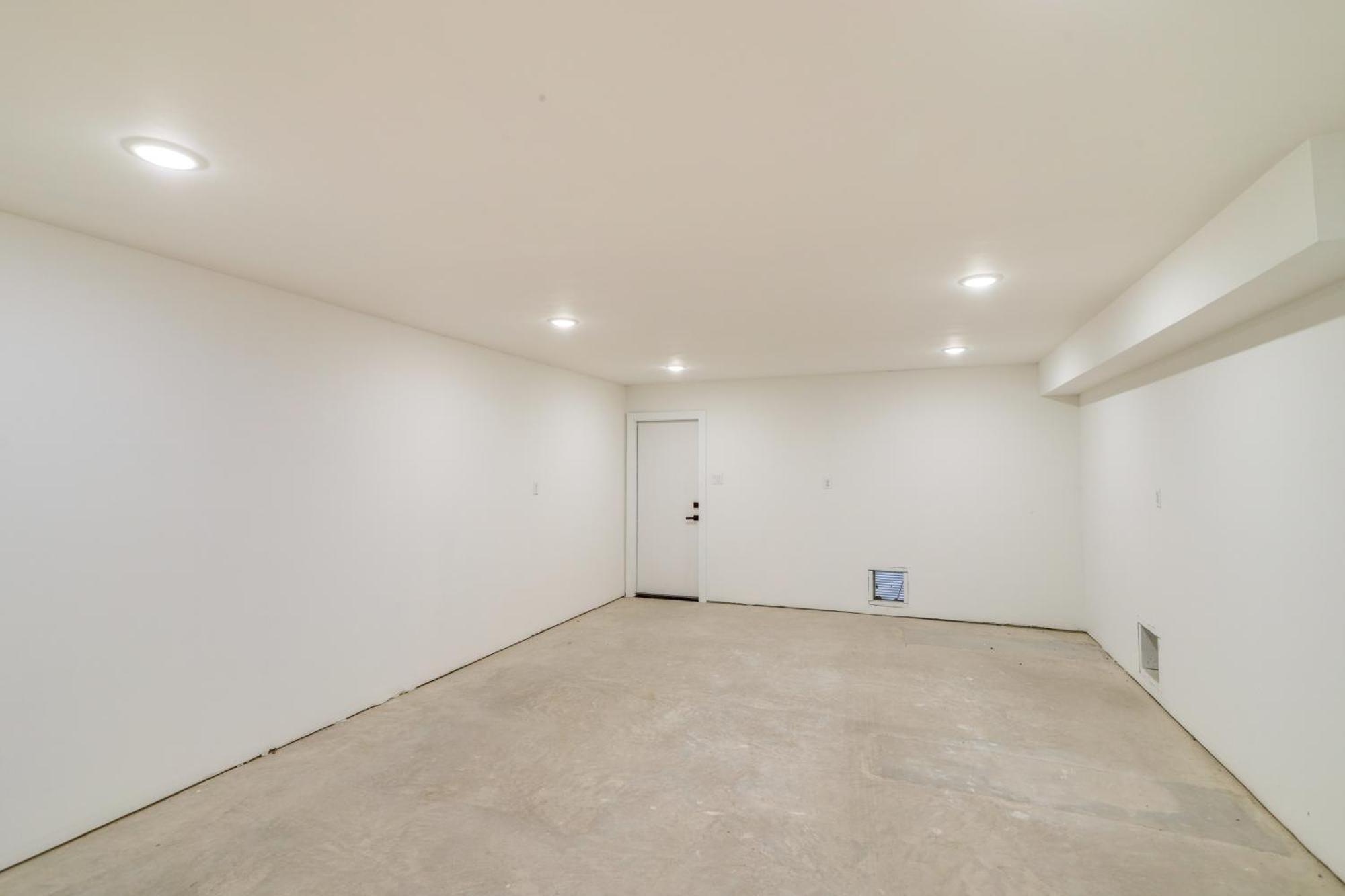Holiday home 3 Mi To Dtwn Modern Townhome With Yard In Houston