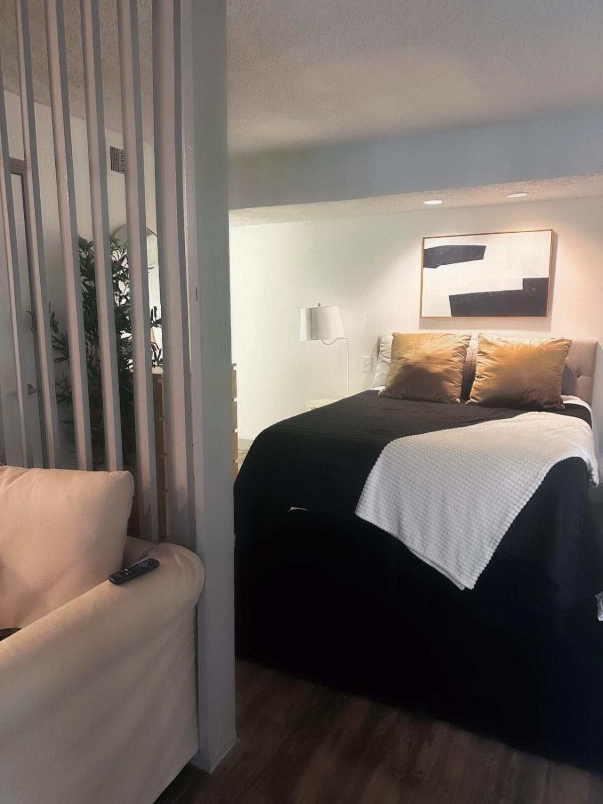 Apartment Medical Center Suite-nrg