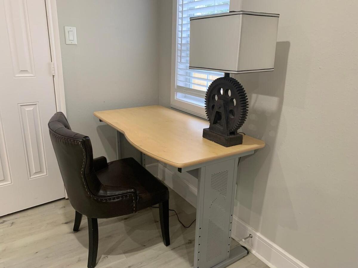 Warm & Spacious 3br Centrally Located Near Nrg * Houston