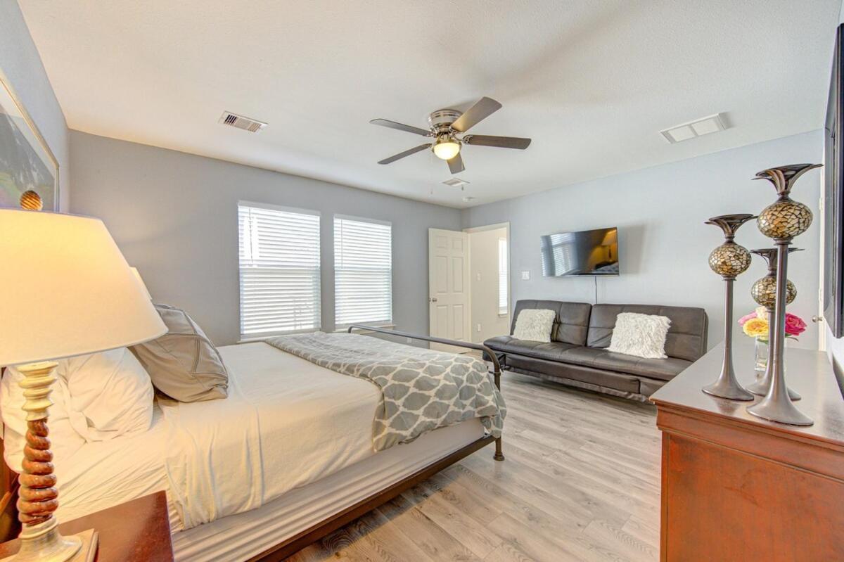 Warm & Comfy 4br Near Nrg, Stadium Medical And Ctr Holiday home *