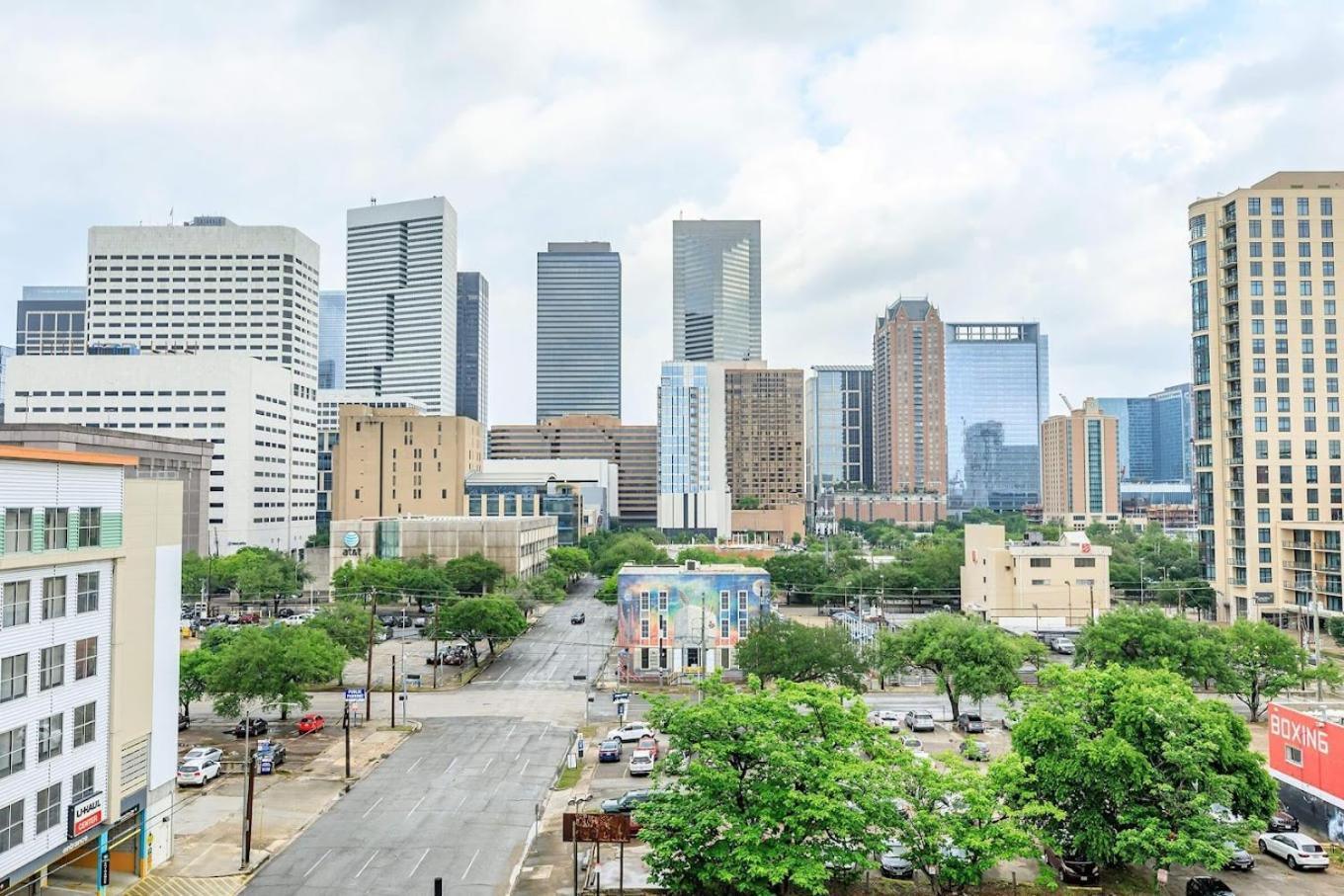 U3 Penthouse Houstonw Car Astros W Skyline-view Houston