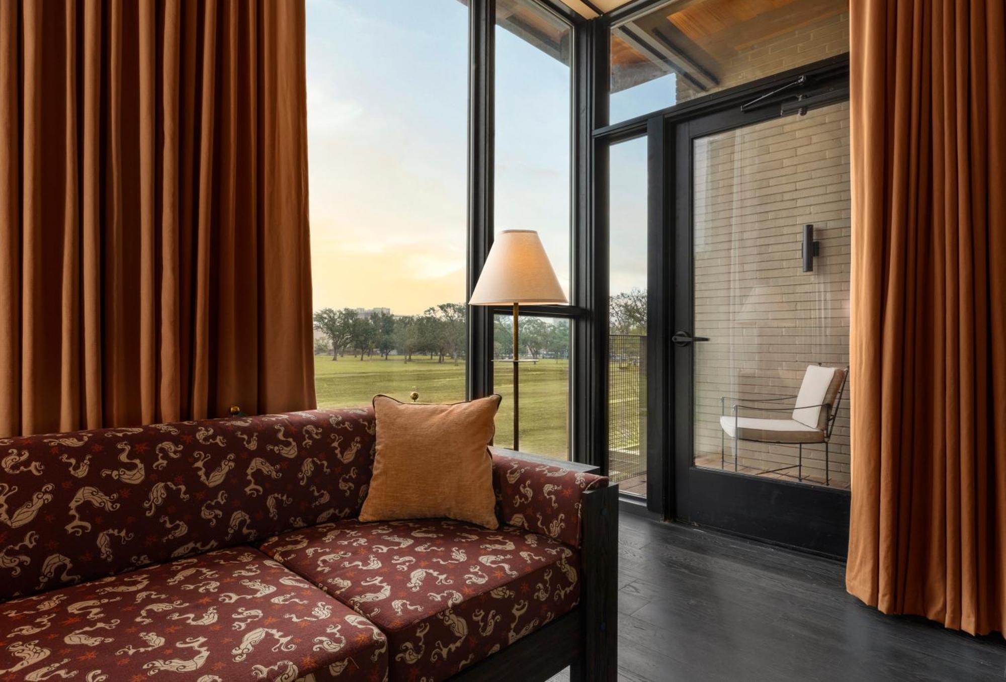 Saint Augustine Hotel Houston