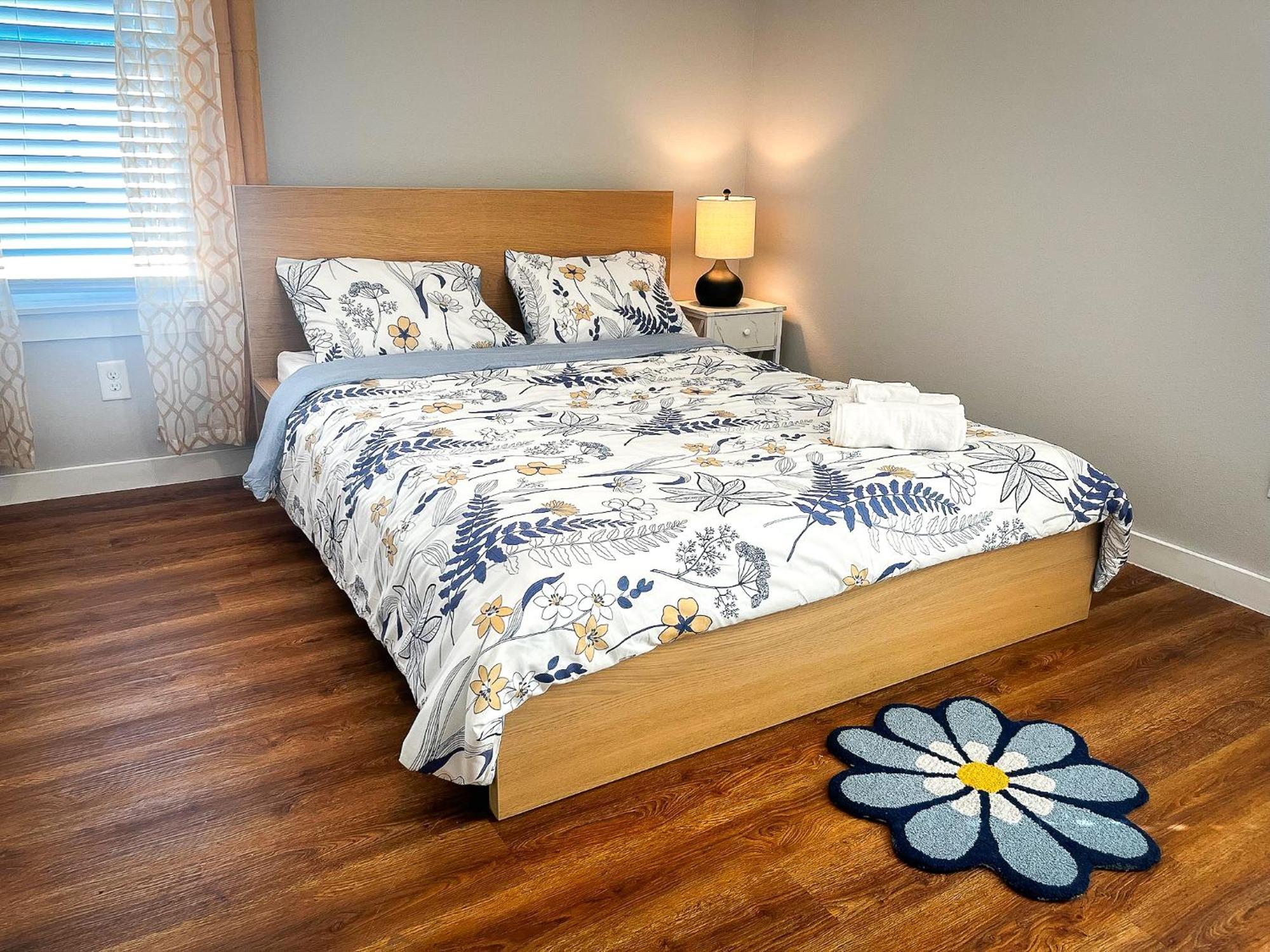 3br Retreat Near Downtown - Airport - Nrg Stadium Holiday home