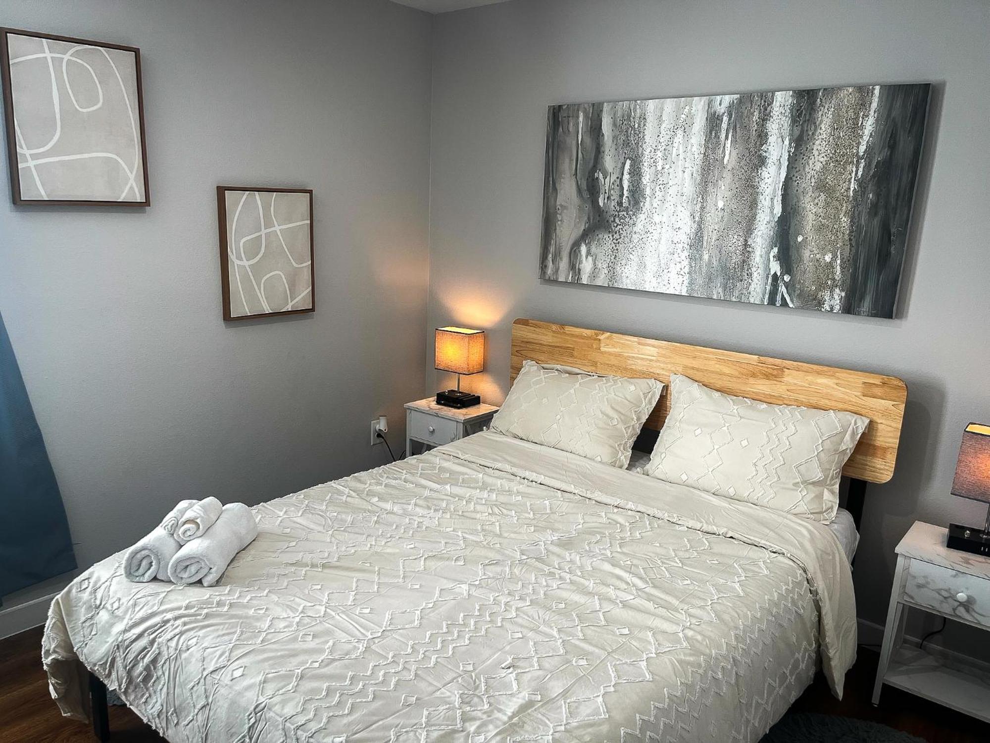3br Retreat Near Downtown - Airport - Nrg Stadium