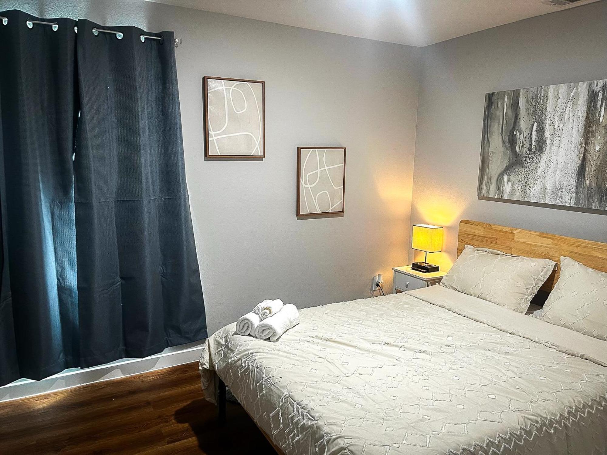 3br Retreat Near Downtown - Airport - Nrg Stadium Holiday home