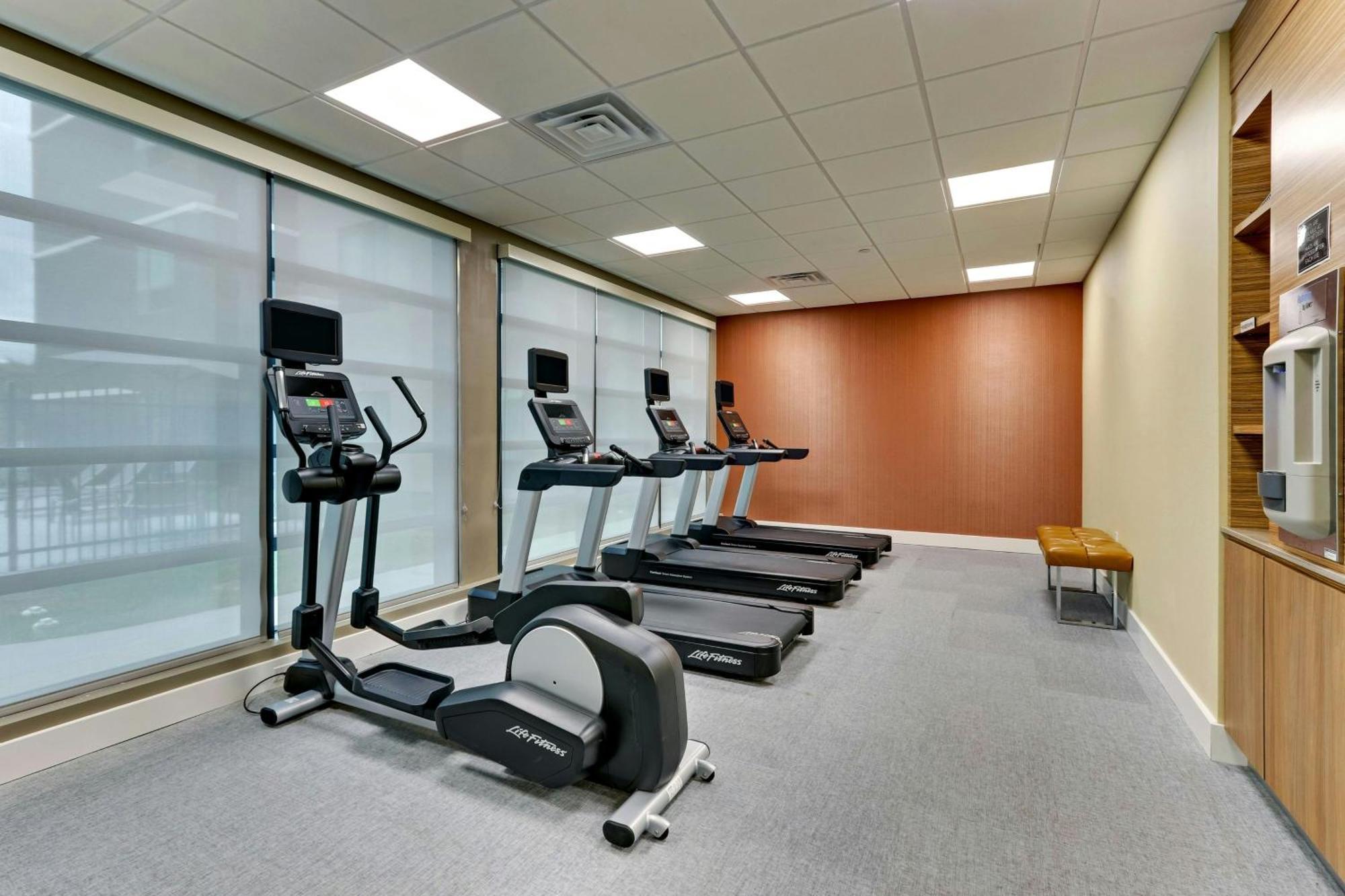 Towneplace By Marriott Northwest Beltway 8