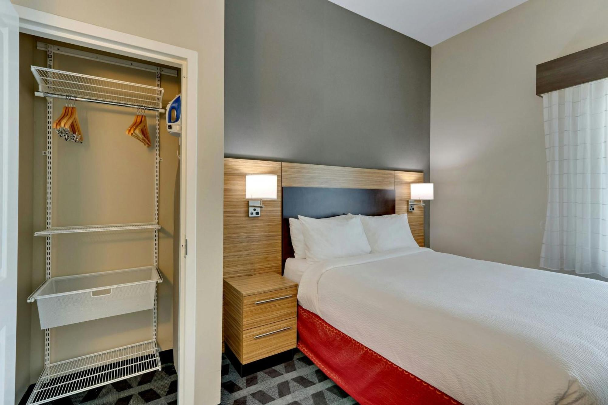 Hotel Towneplace By Marriott Northwest Beltway 8