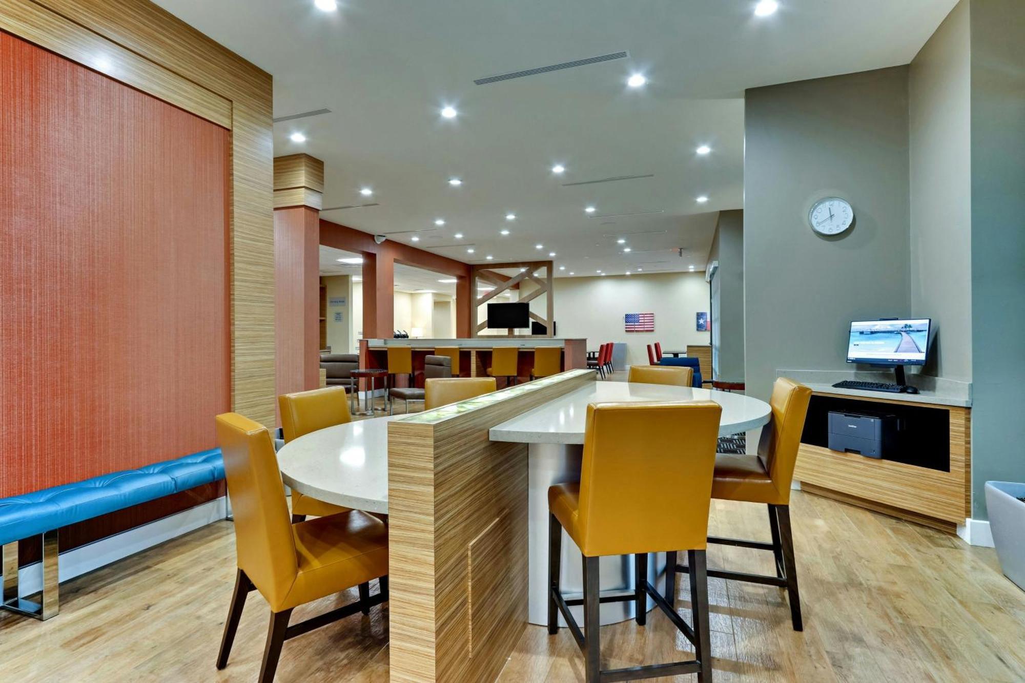 Hotel Towneplace By Marriott Northwest Beltway 8 3*