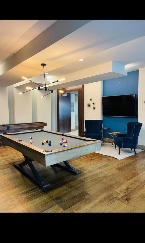 Apartment Luxury Cozy 1bdapt Downtownview *