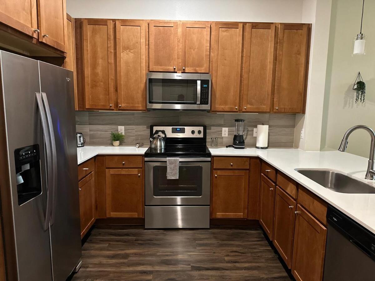 Apartment Luxury Cozy 1bdapt Downtownview *