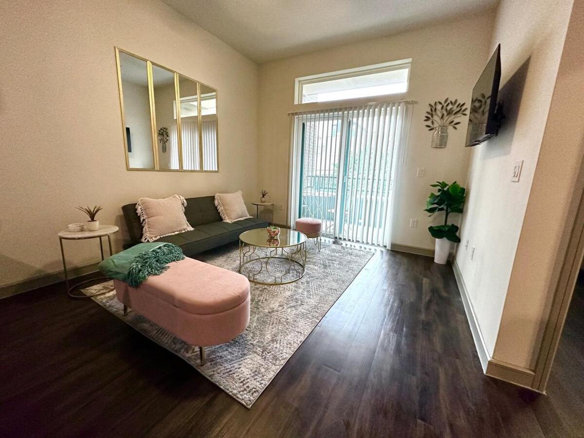 Luxury Cozy 1bdapt Downtownview
