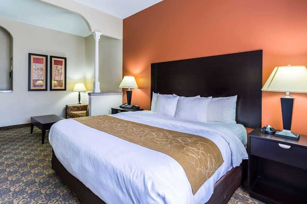 Hotel Comfort Westchase Energy Corridor 3*