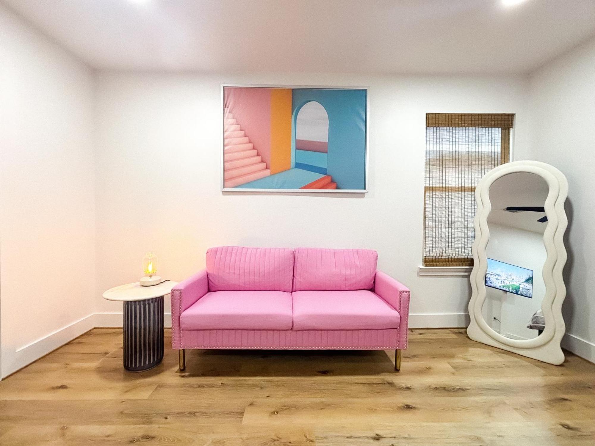 Homestay Convenient Downtown *