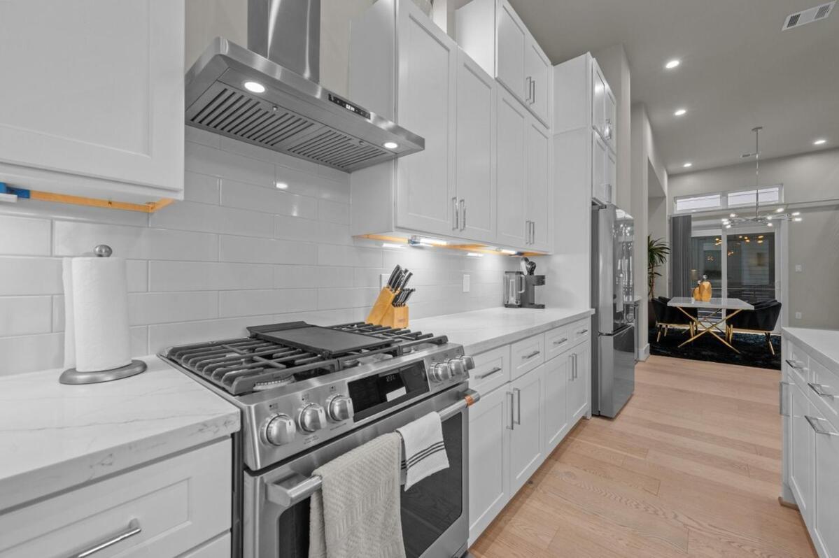 Luxury With Rooftop * Houston