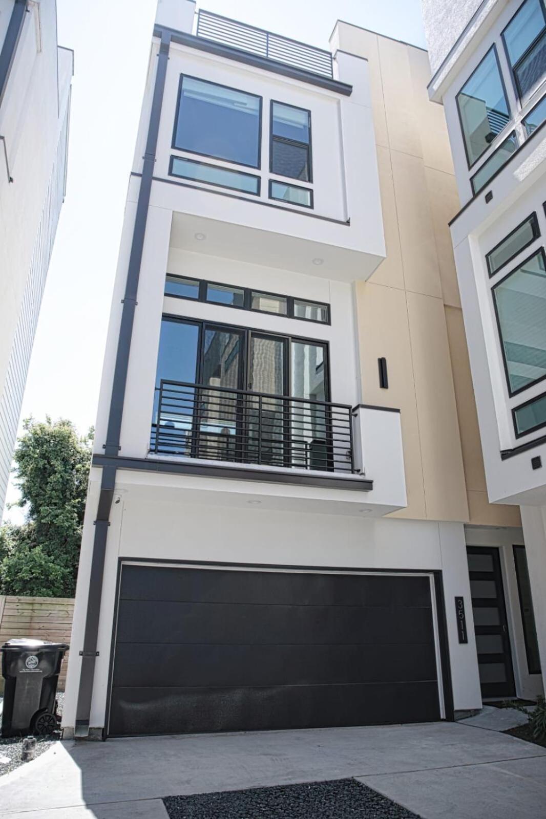 Holiday home Luxury With Rooftop Houston