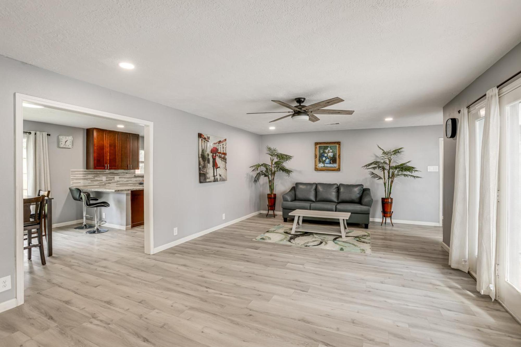 10 Mi To Dtwn Spacious Retreat In Houston! Holiday home Houston