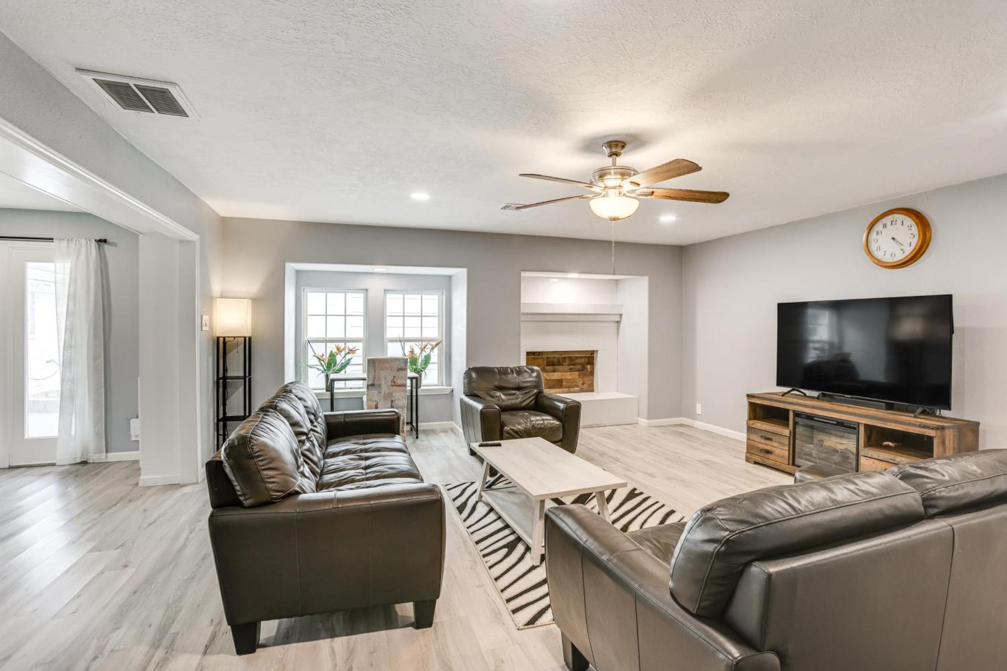 10 Mi To Dtwn Spacious Retreat In Houston! Holiday home *