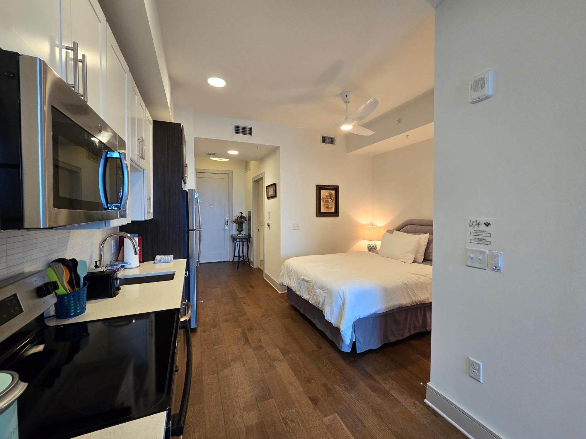 Latitude Med Center * Houston