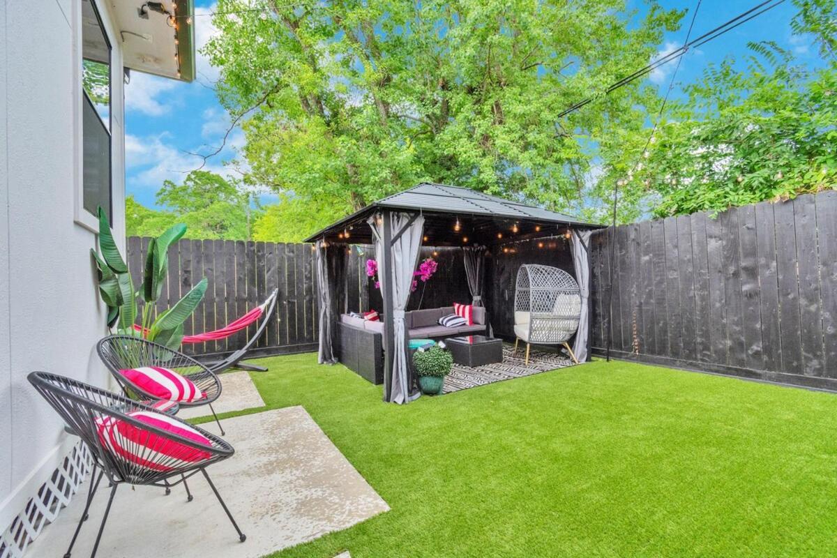 Holiday home Houston's Downtown Bloom House - Spacious Floral Escape For Groups *