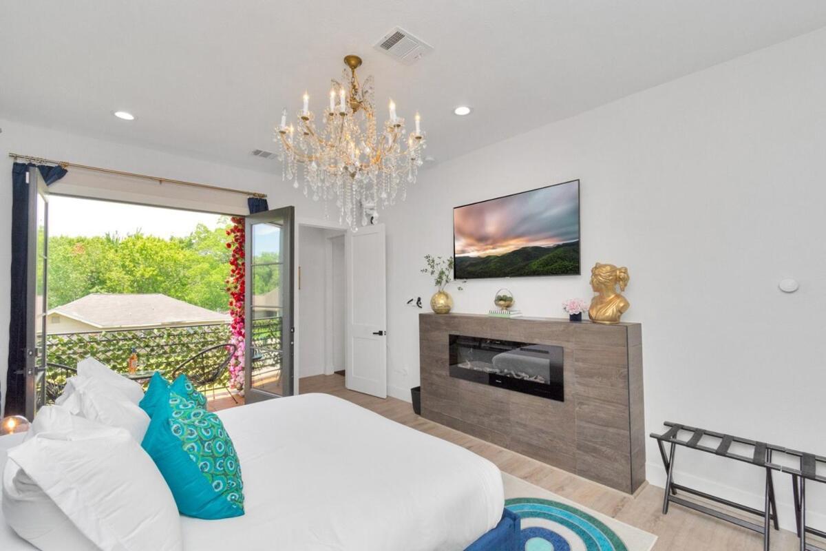 Houston's Downtown Bloom House - Spacious Floral Escape For Groups * Houston