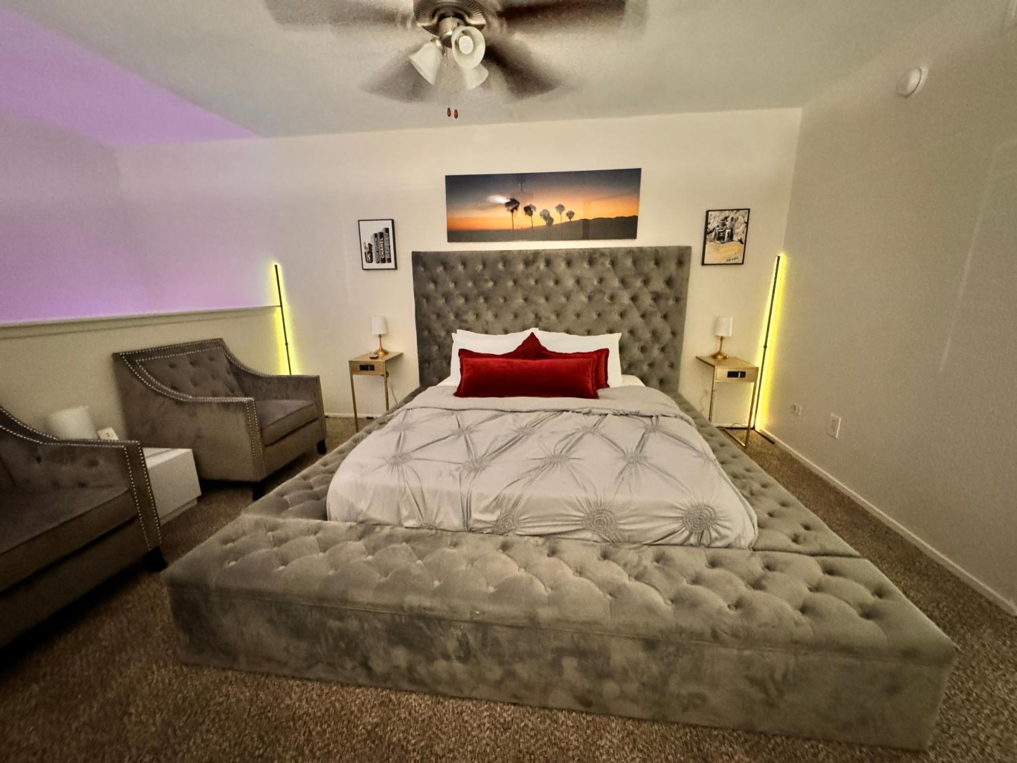 Apartment Townhouse By Oasis Retreats Houston