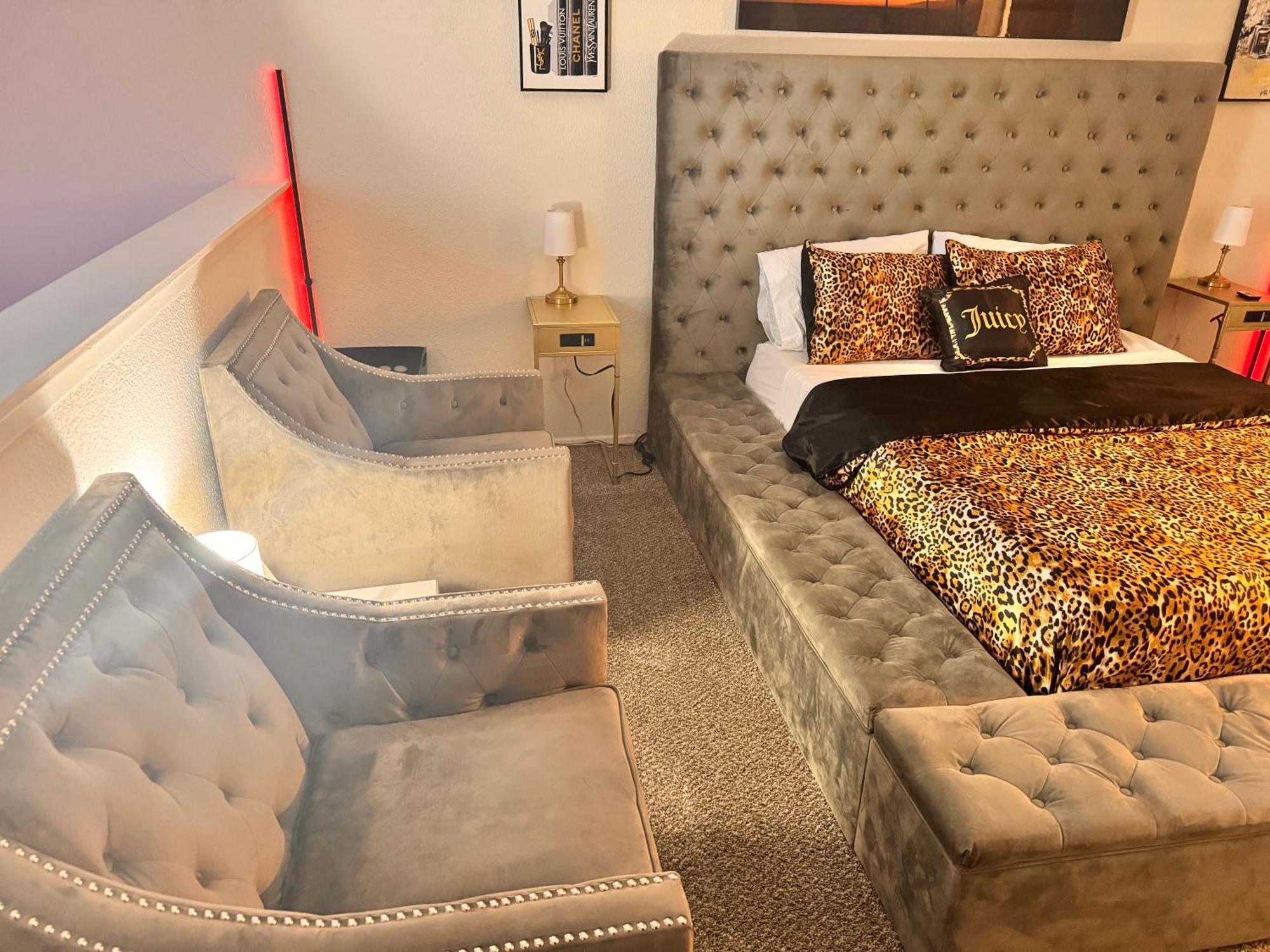 Apartment Townhouse By Oasis Retreats Houston