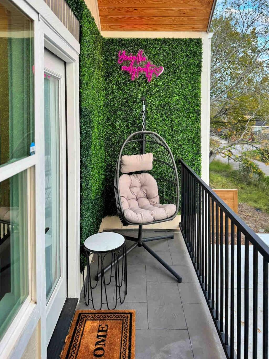 1 Miles From Hdt Kingbed Freeparking Laudry Villa