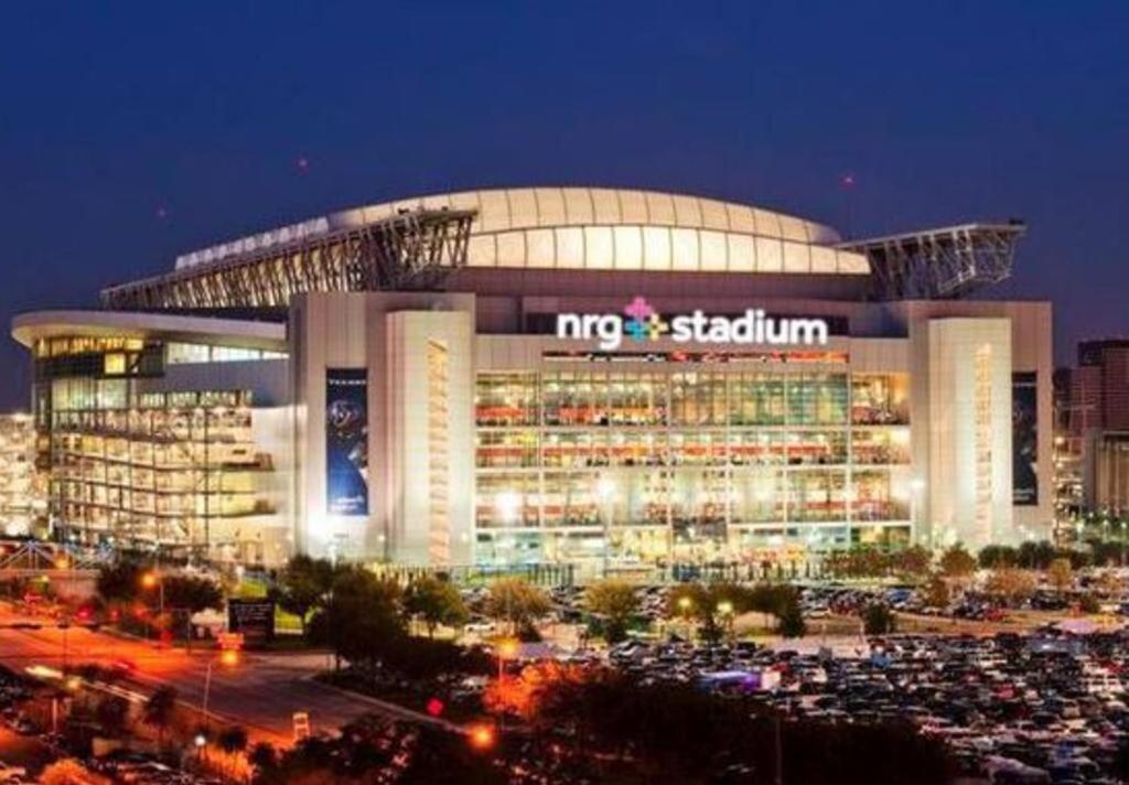 1 Miles From Hdt Kingbed Freeparking Laudry Houston