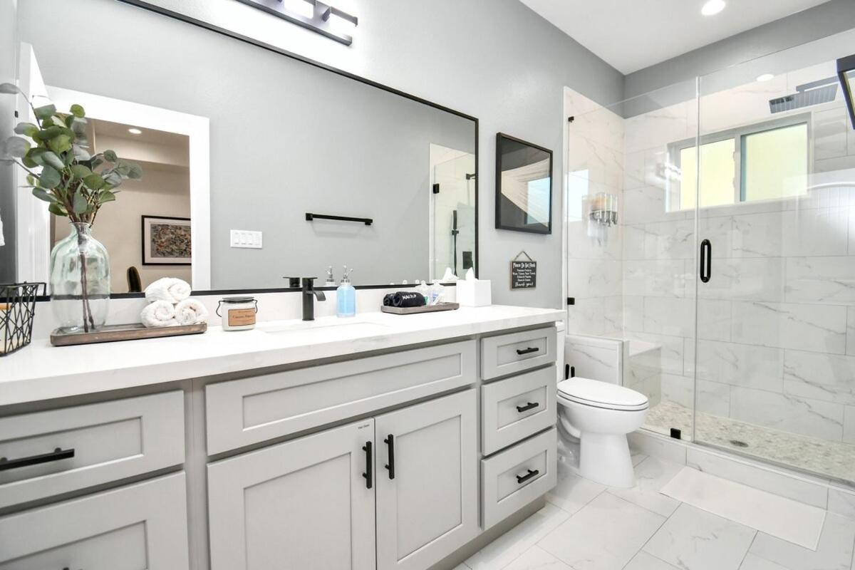 1 Miles From Hdt Kingbed Freeparking Laudry Villa Houston
