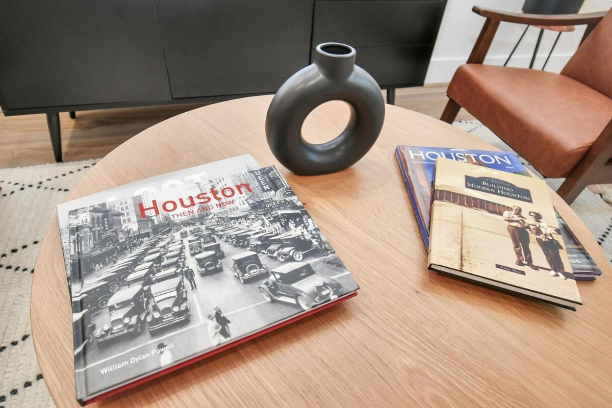 1 Miles From Hdt Kingbed Freeparking Laudry * Houston