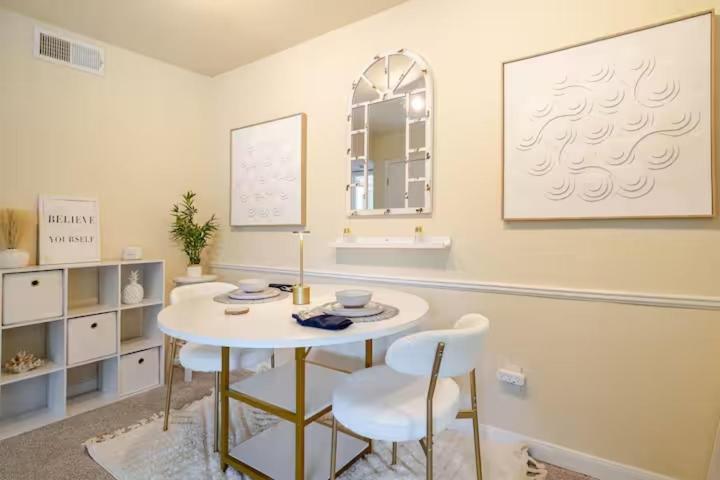 Apartment Cozy 1br - Galleria Area Free Parking *