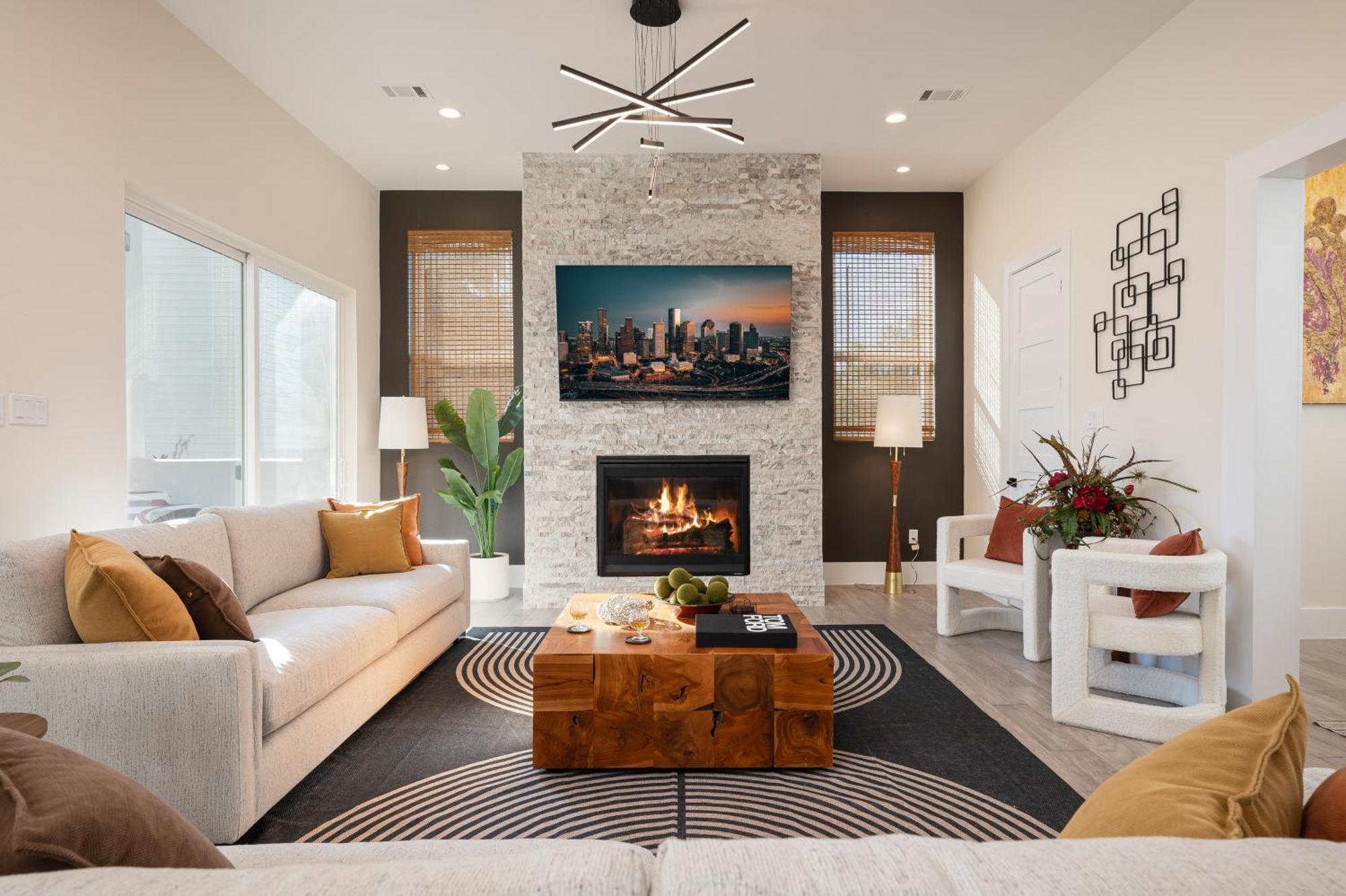 Luxurious Escape Spacious Layout Sleeps 10 With Bbq & Private Rooftop & Mini Gym - Mins To Downtown * Houston