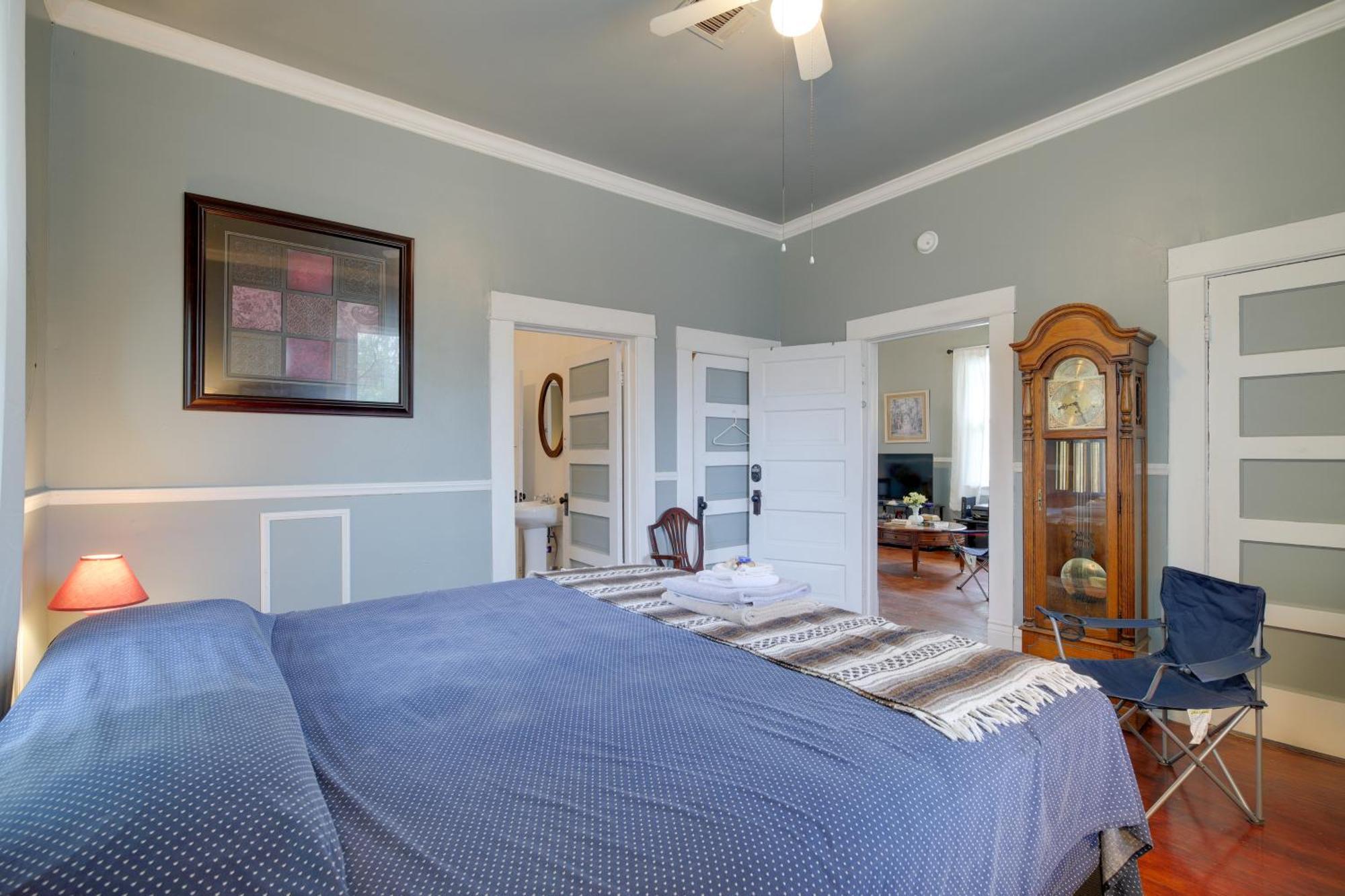 Pet-friendly With Yard 3 Mi To Dtwn Houston! Houston