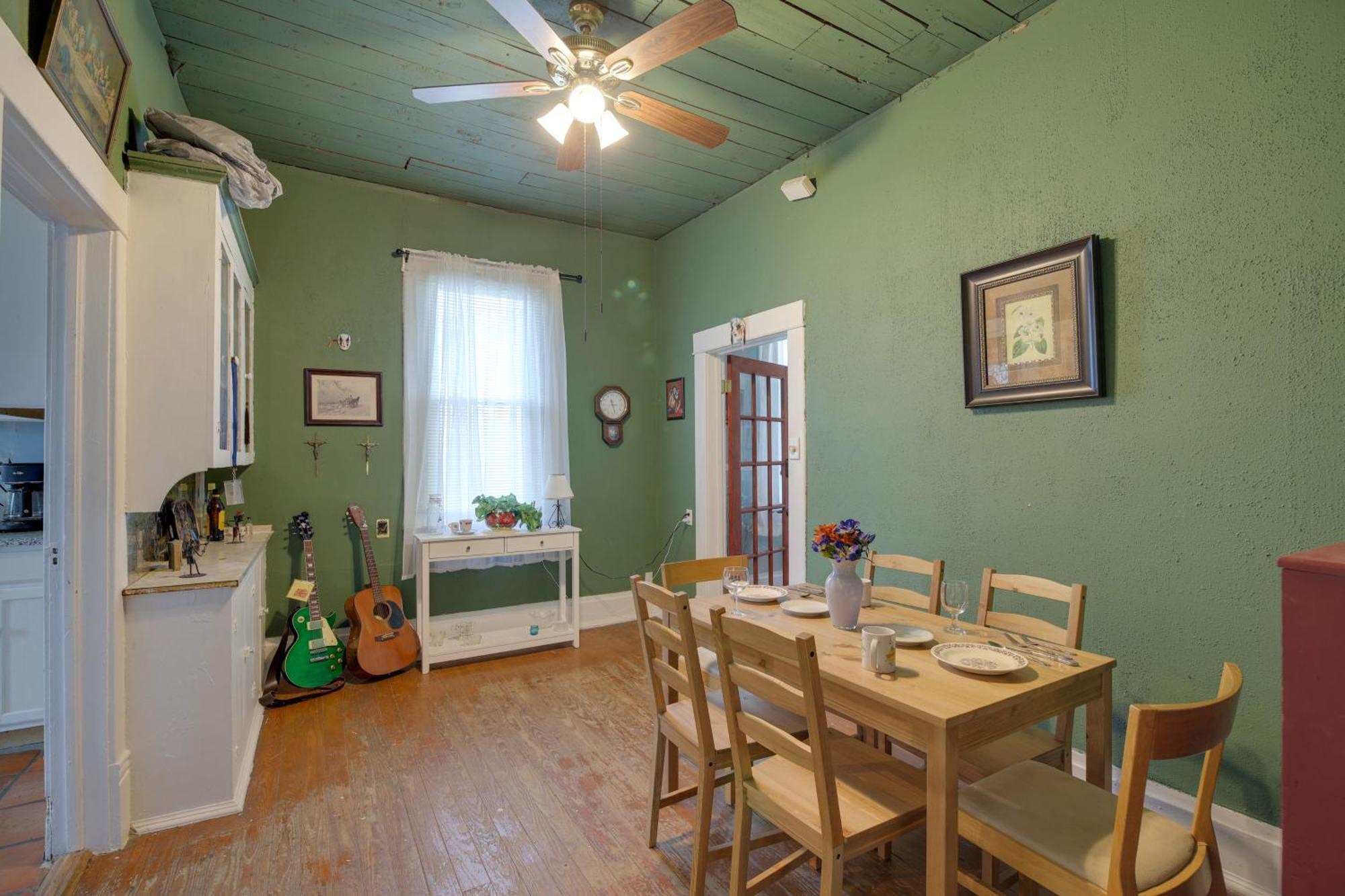 Pet-friendly With Yard 3 Mi To Dtwn Houston! * Houston