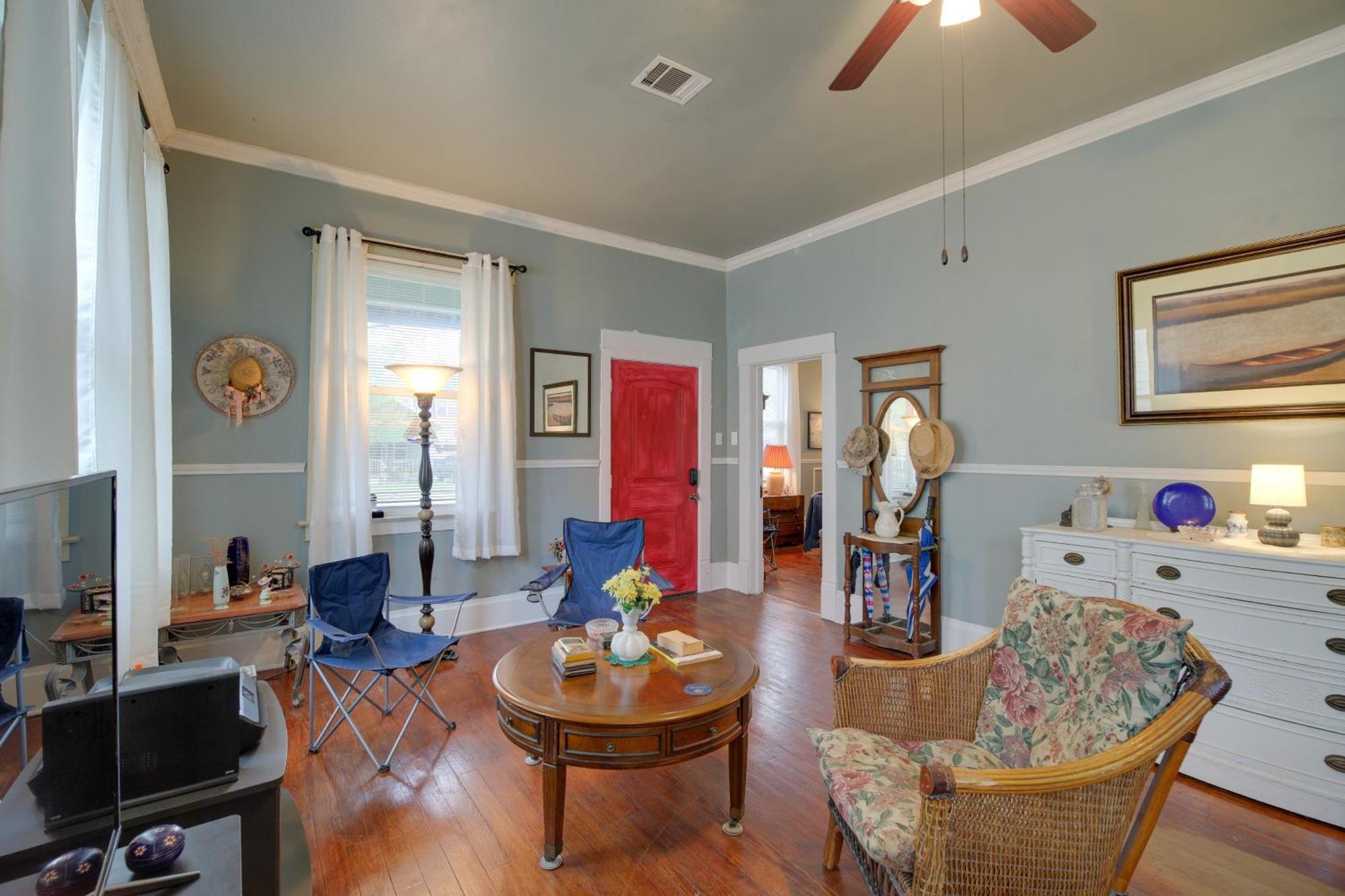 Pet-friendly With Yard 3 Mi To Dtwn Houston! * Houston