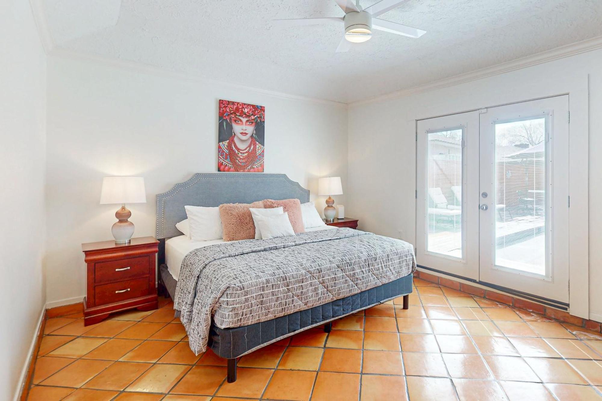 Chinatown Oasis Holiday home
