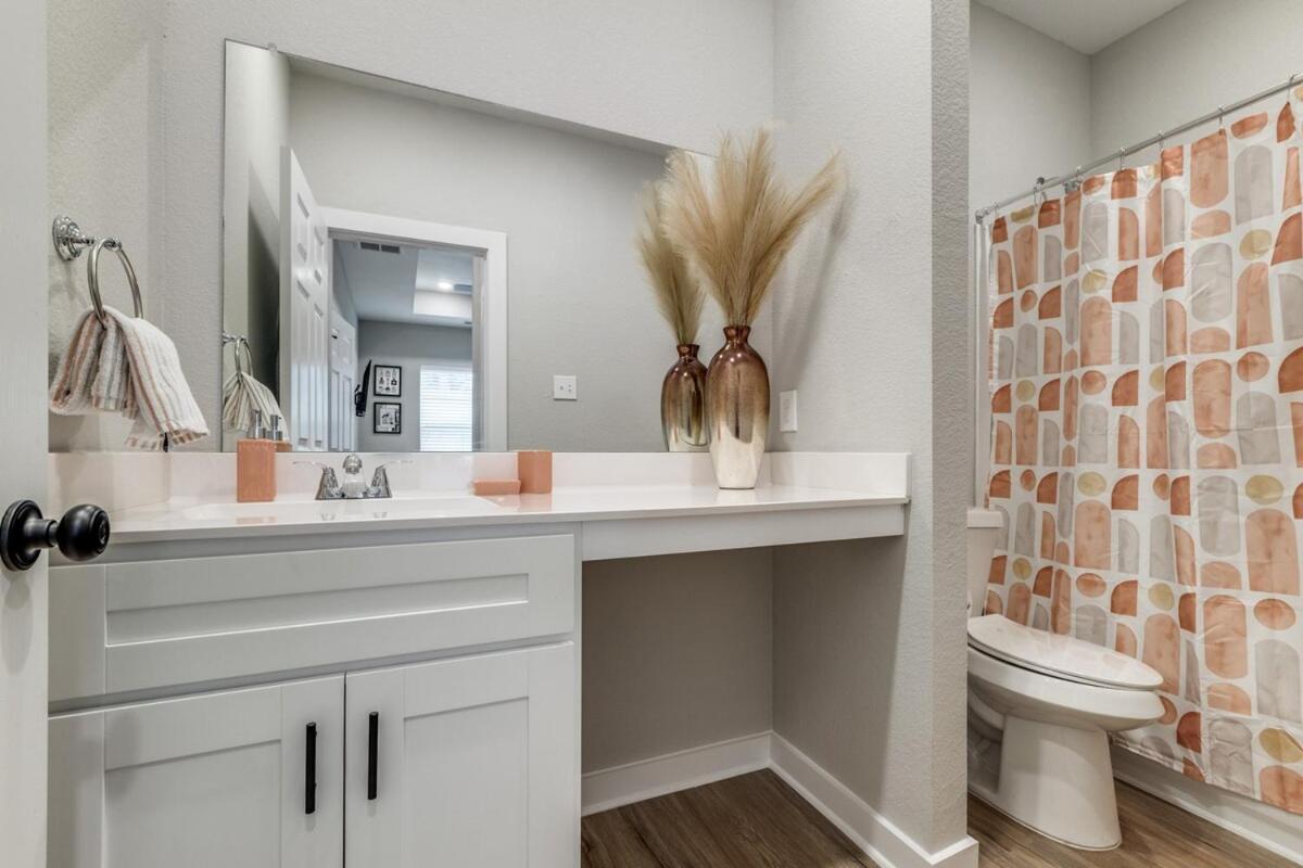 Holiday home Glam Luxury Lifestyle Within Houston!