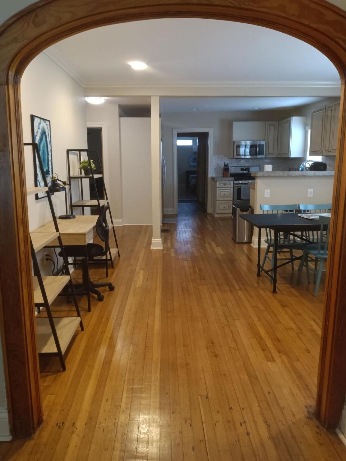 3bd 2bath Spacious Downstairs Duplex