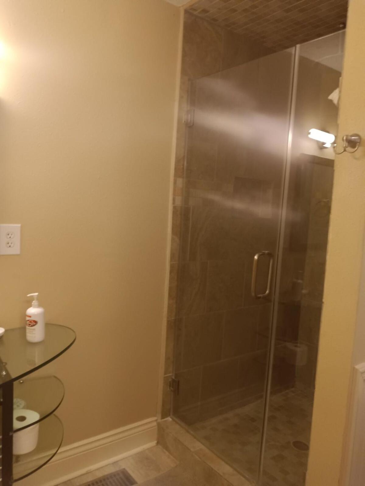 Apartment 3bd 2bath Spacious Downstairs Duplex