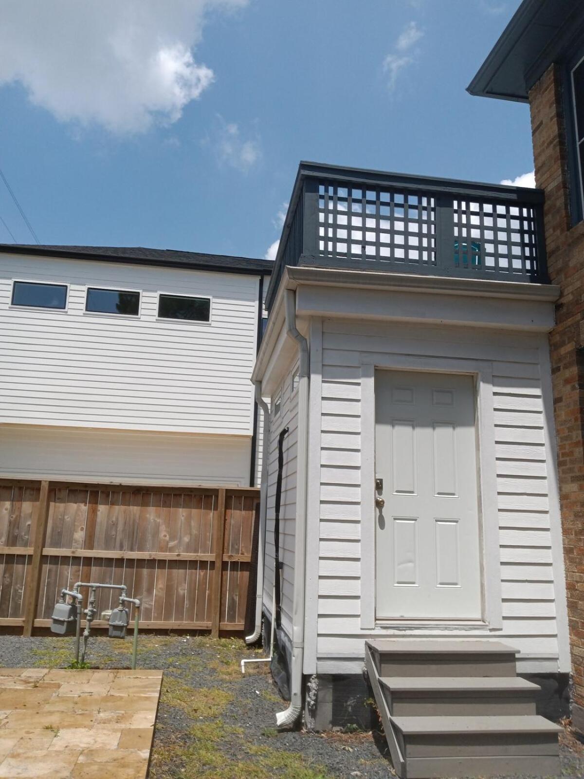 Apartment 3bd 2bath Spacious Downstairs Duplex *