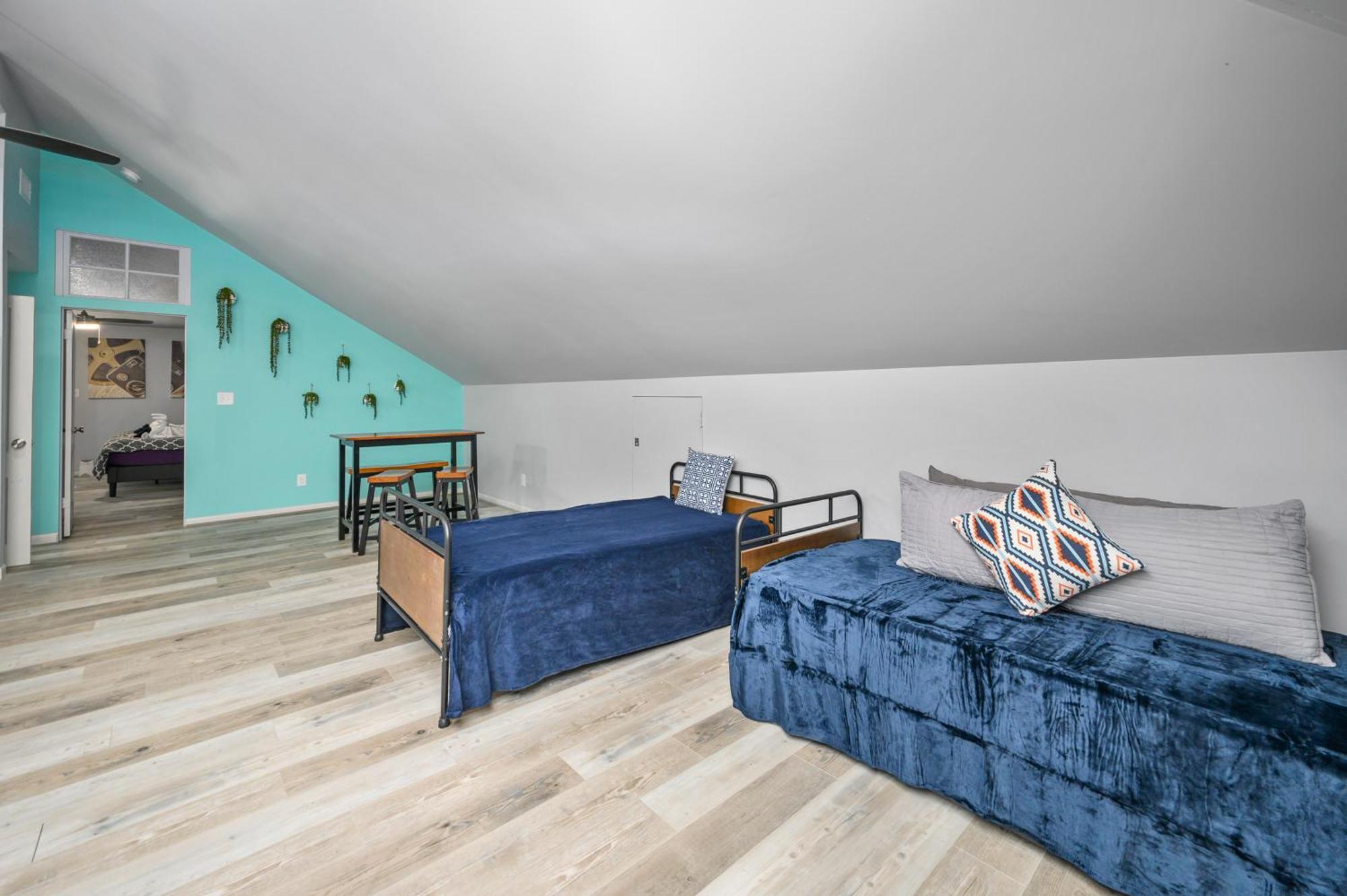 Apartment Cozy & Spacious Montrose Retreat With 3br Near Attractions