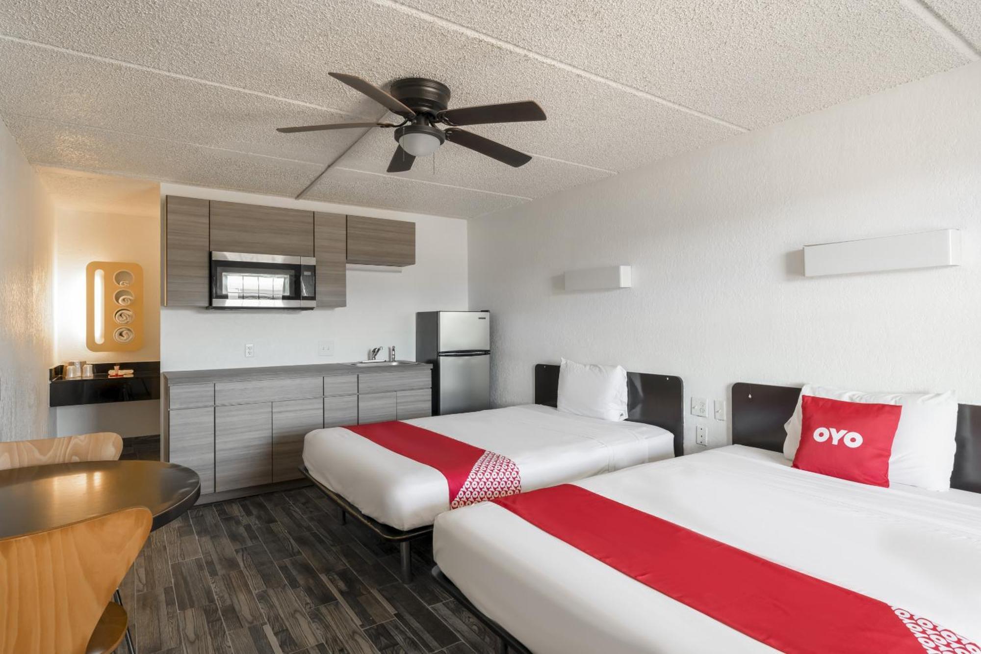 Hotel Oyo Katy Freeway Houston