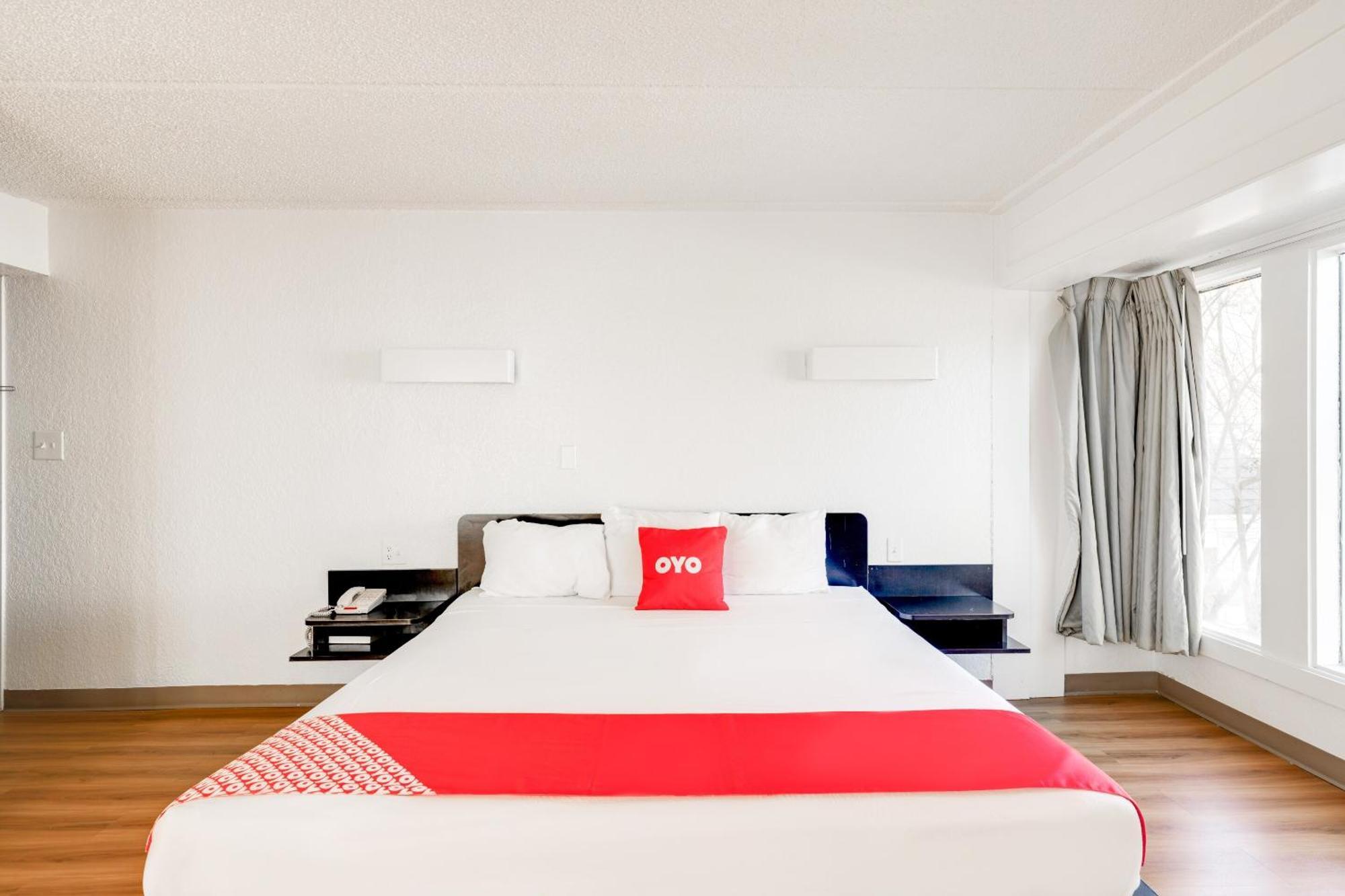 Hotel Oyo Katy Freeway 2*