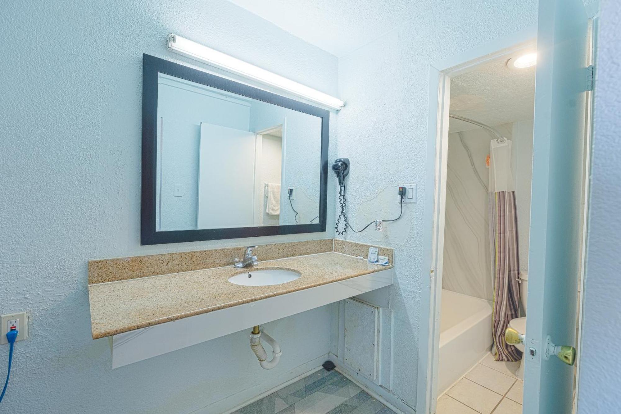 Hotel Oyo Houston, Tx Near Medical Center Nrg Stadium