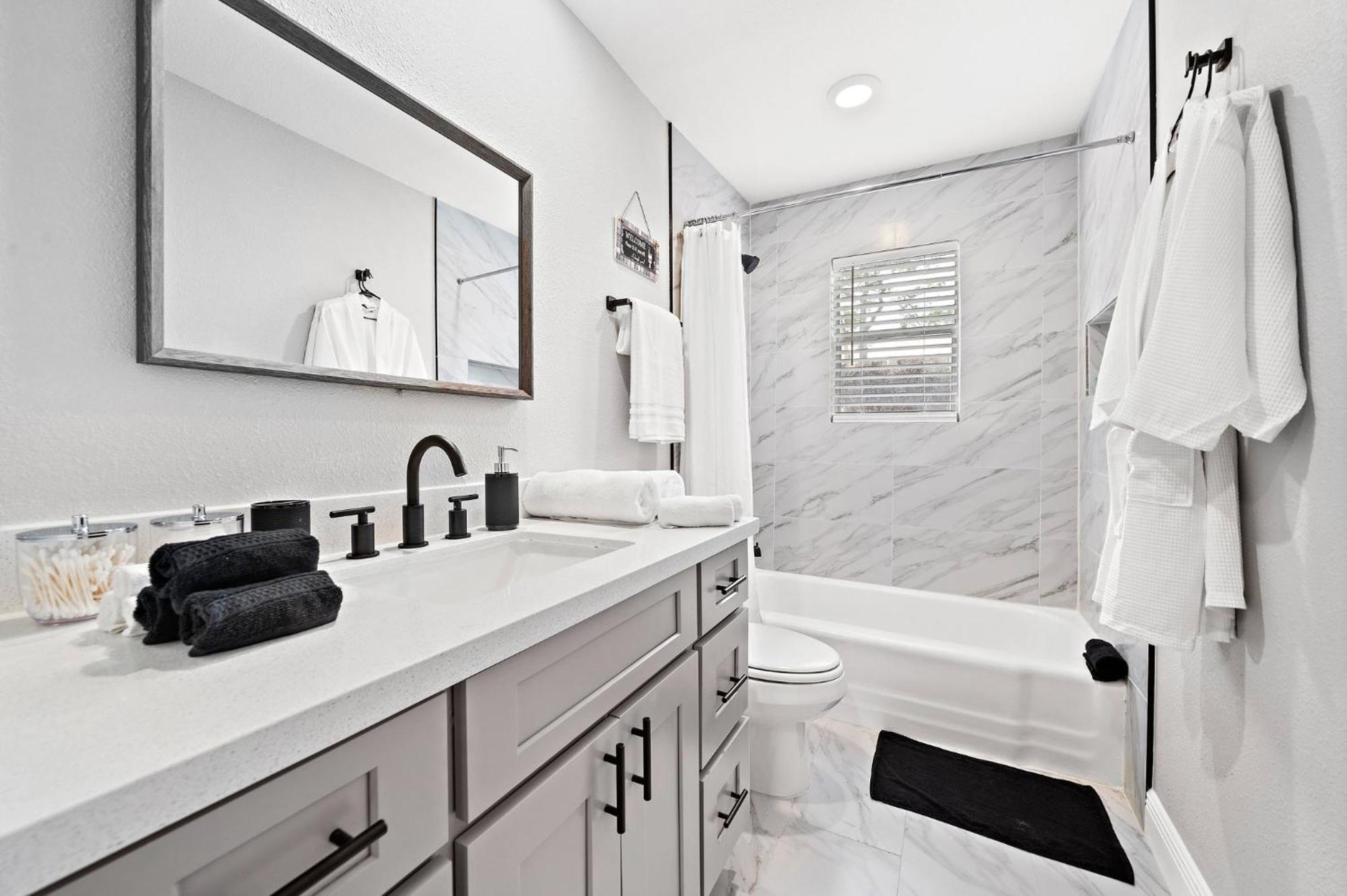 Nr Med Center, Midtown, Dt Games Patio Bbq Apartment *
