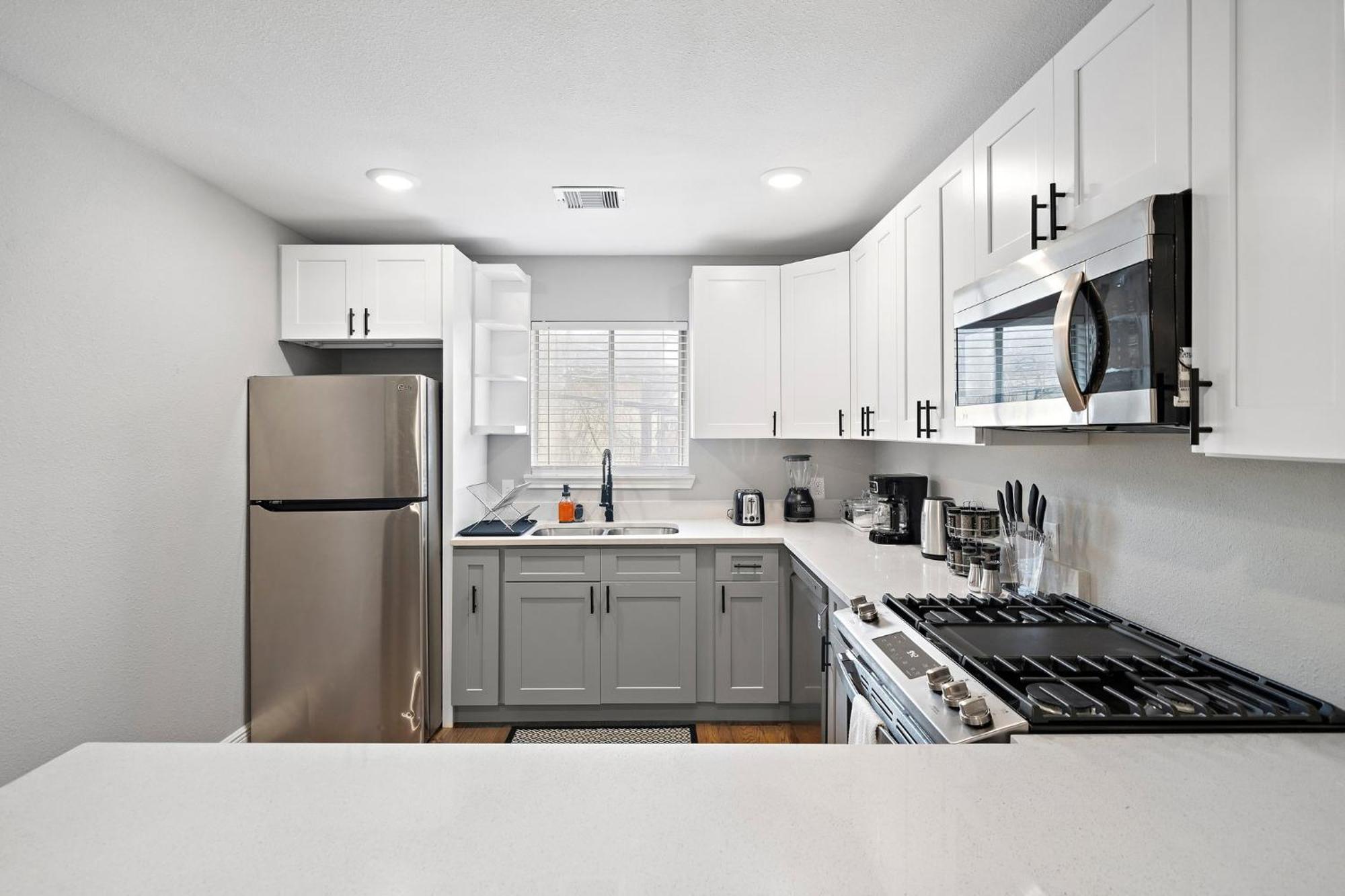 Nr Med Center, Midtown, Dt Games Patio Bbq Apartment