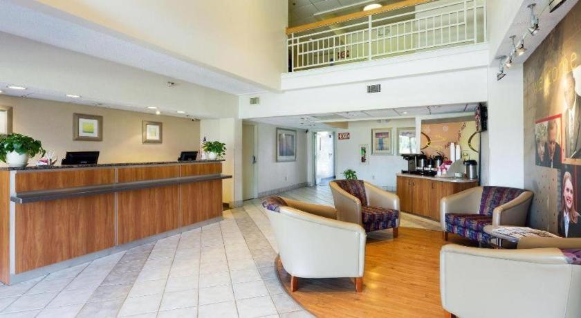 Hotel Red Roof - Westchase