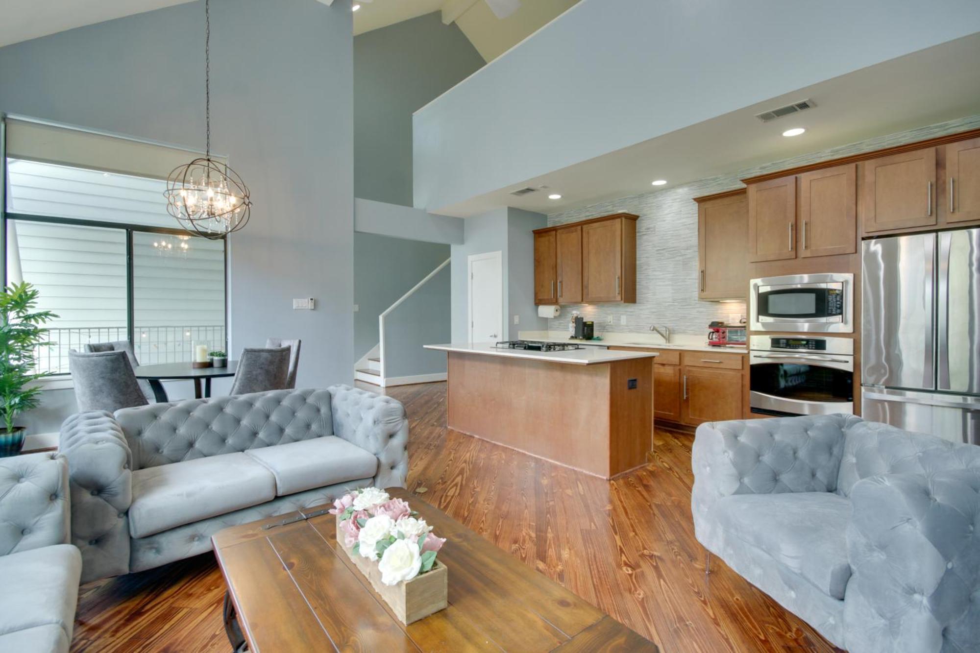 Spacious Eado Getaway Less Than 1 Mi To Toyota Center! Holiday home Houston