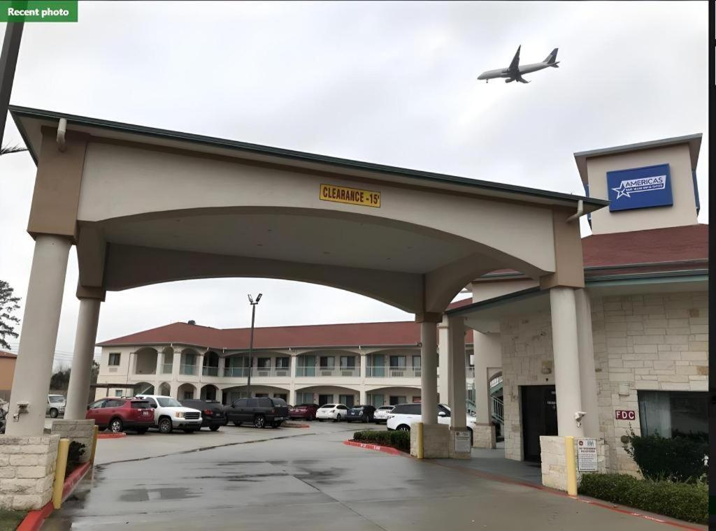 Hotel Americas Value And Iah Airport North Humble